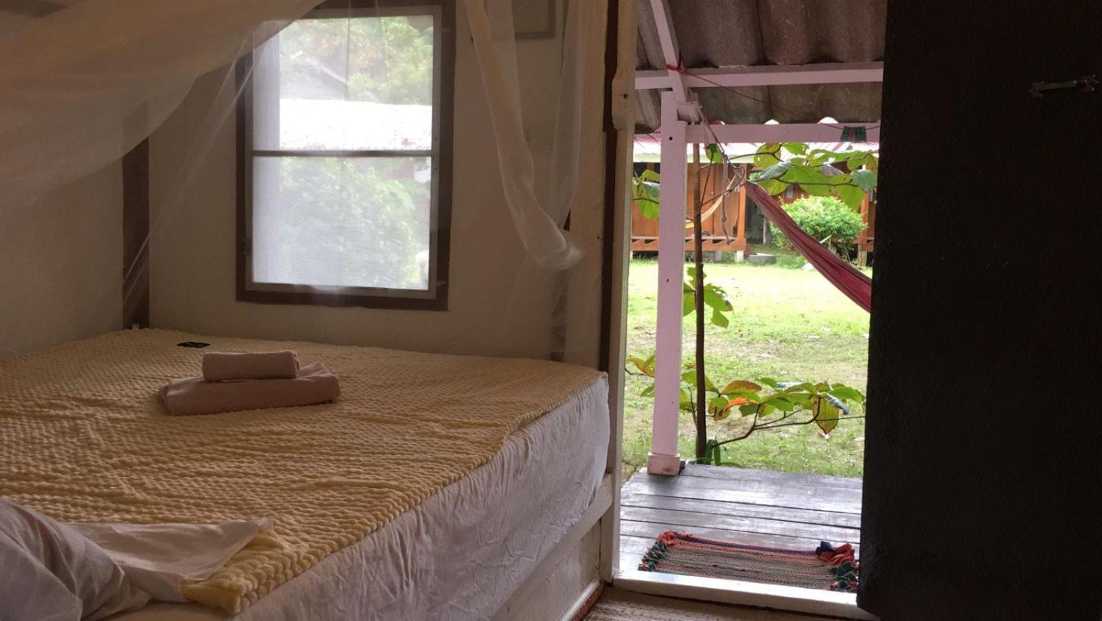 Colorful Hut Hotel Ko Pha Ngan Room photo