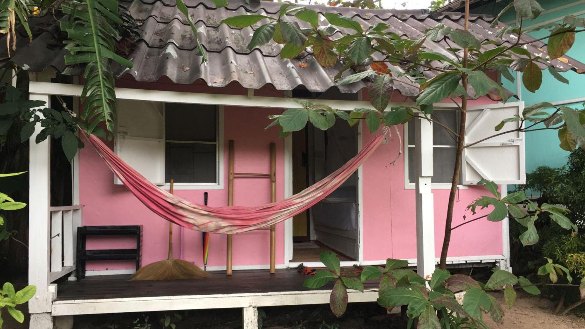 Colorful Hut Hotel Ko Pha Ngan Room photo