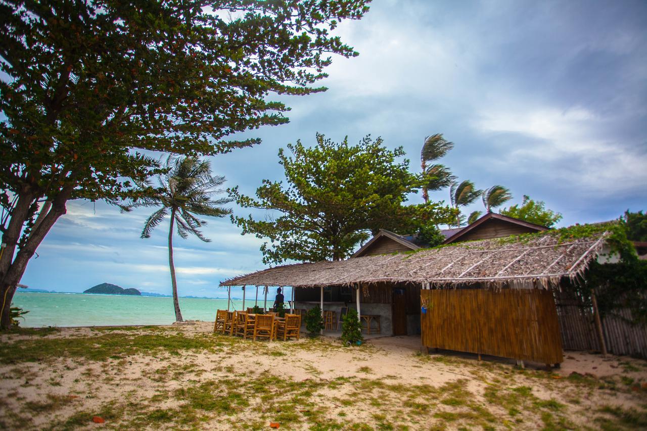 Colorful Hut Hotel Ko Pha Ngan Exterior photo
