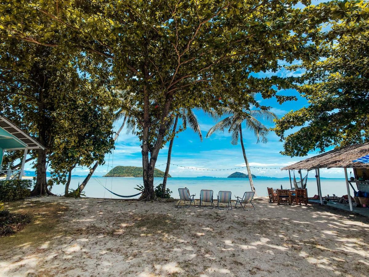 Colorful Hut Hotel Ko Pha Ngan Exterior photo
