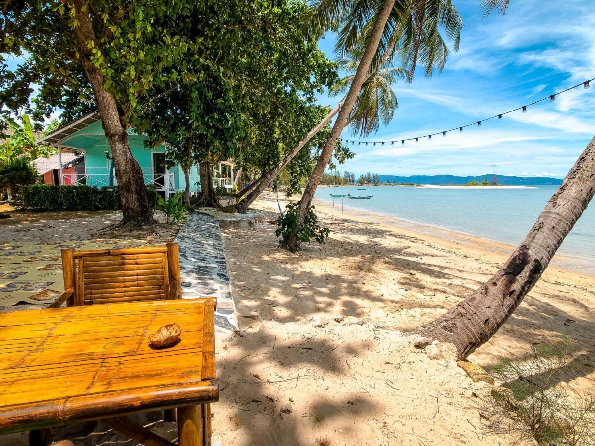 Colorful Hut Hotel Ko Pha Ngan Exterior photo